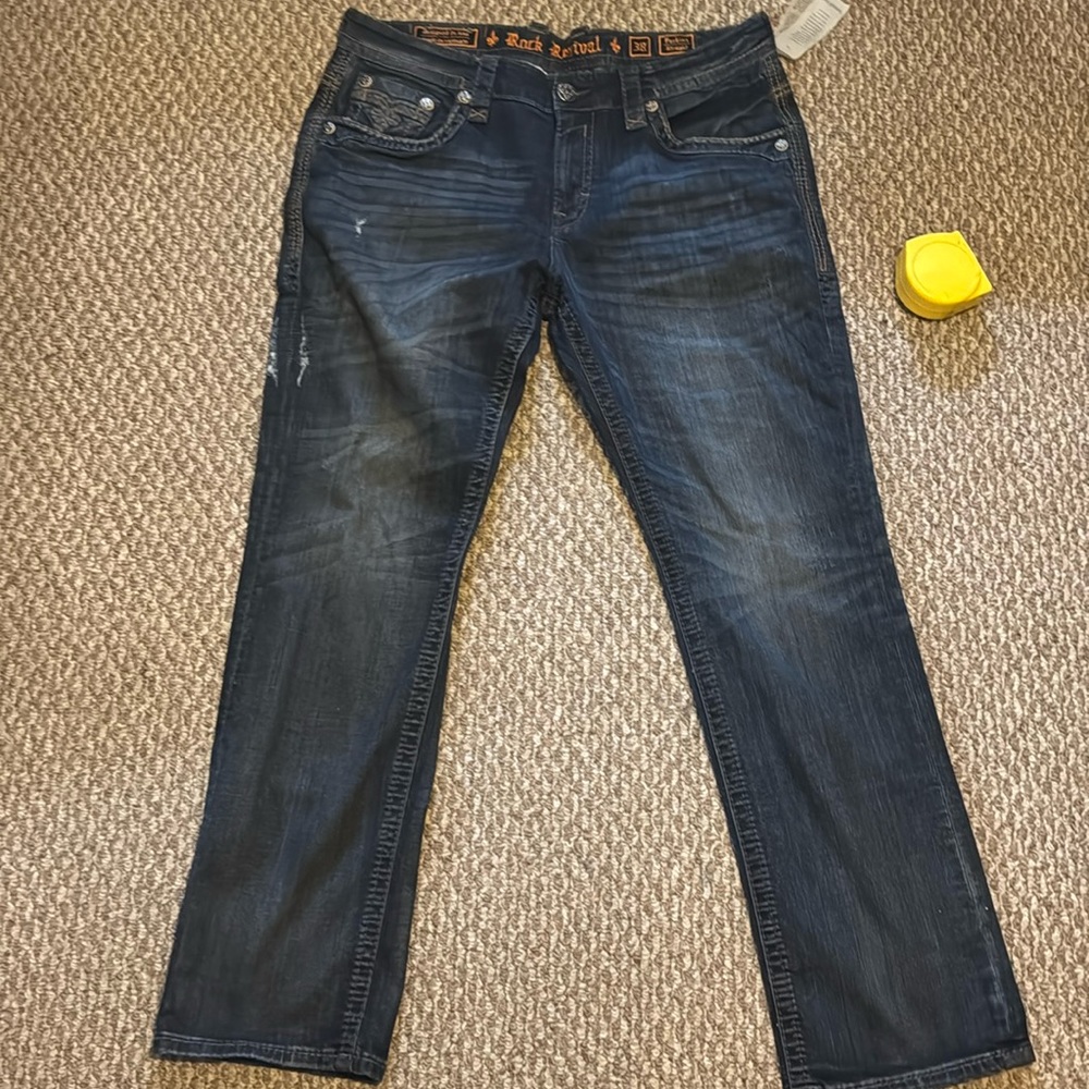 Rock Revival Parkins Straight Size: 38W 33L 18Inseem